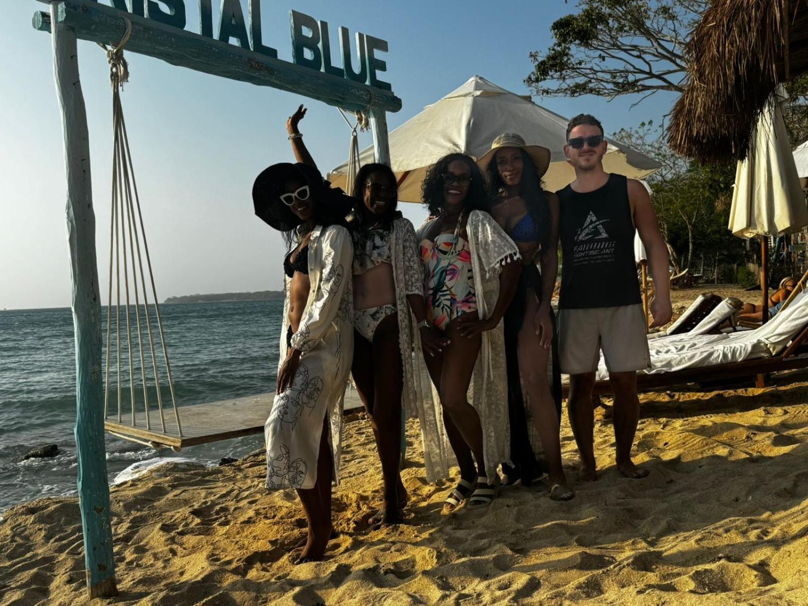 Cristal Blue Baru Hotel Pendales Kültér fotó