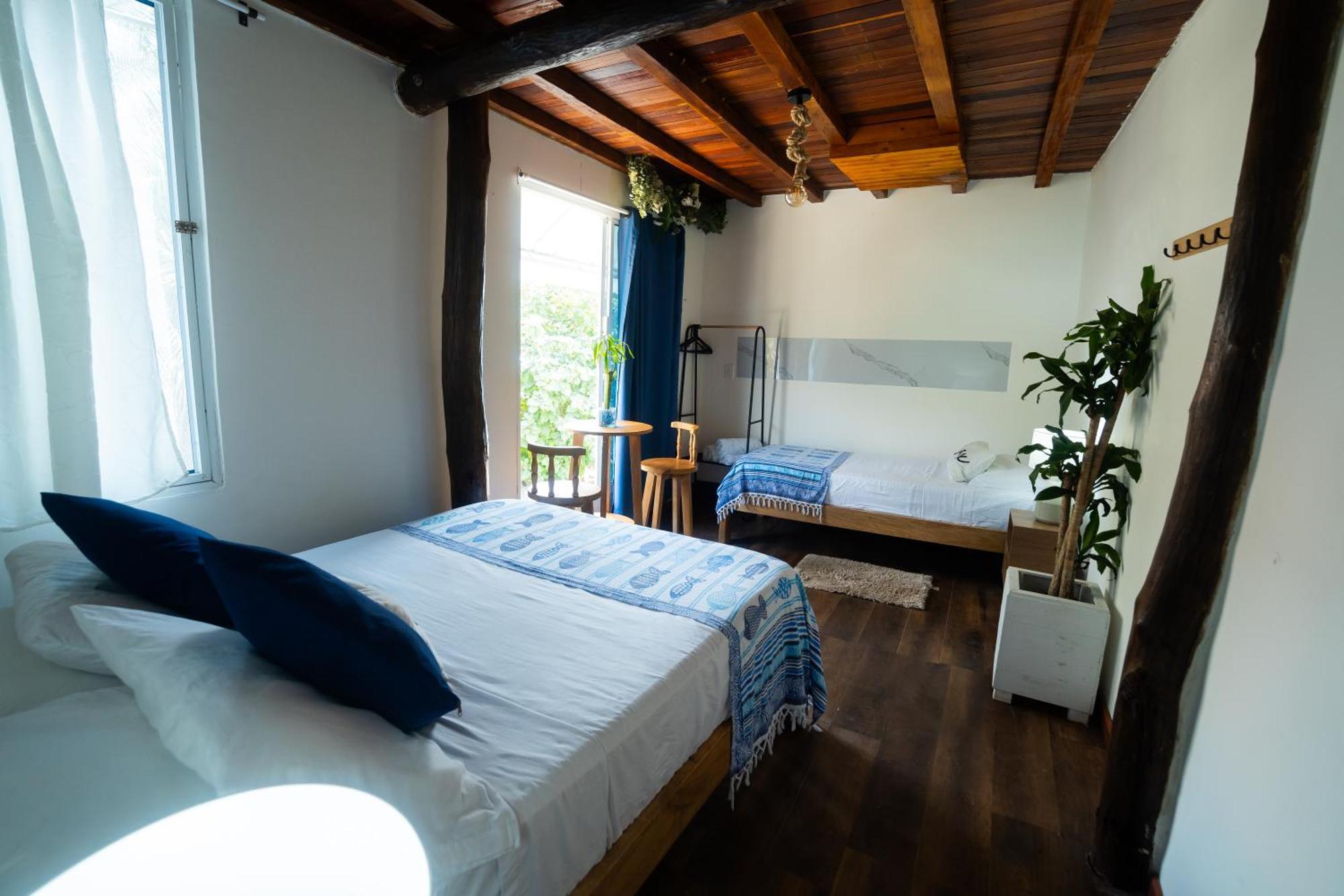 Cristal Blue Baru Hotel Pendales Kültér fotó